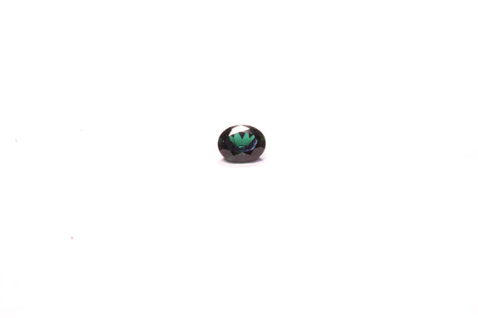 8 x10 mm 2.5 Carat / Vivid Dark Green Emerald